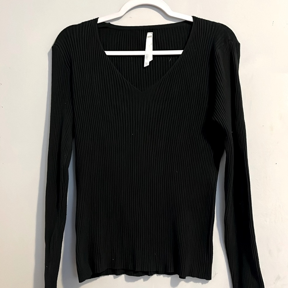 STOOSH black long sleeve